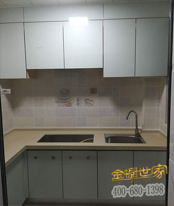 石碣地王廣場實拍整體櫥柜效果圖 石碣地王廣場實拍整體櫥柜效果圖